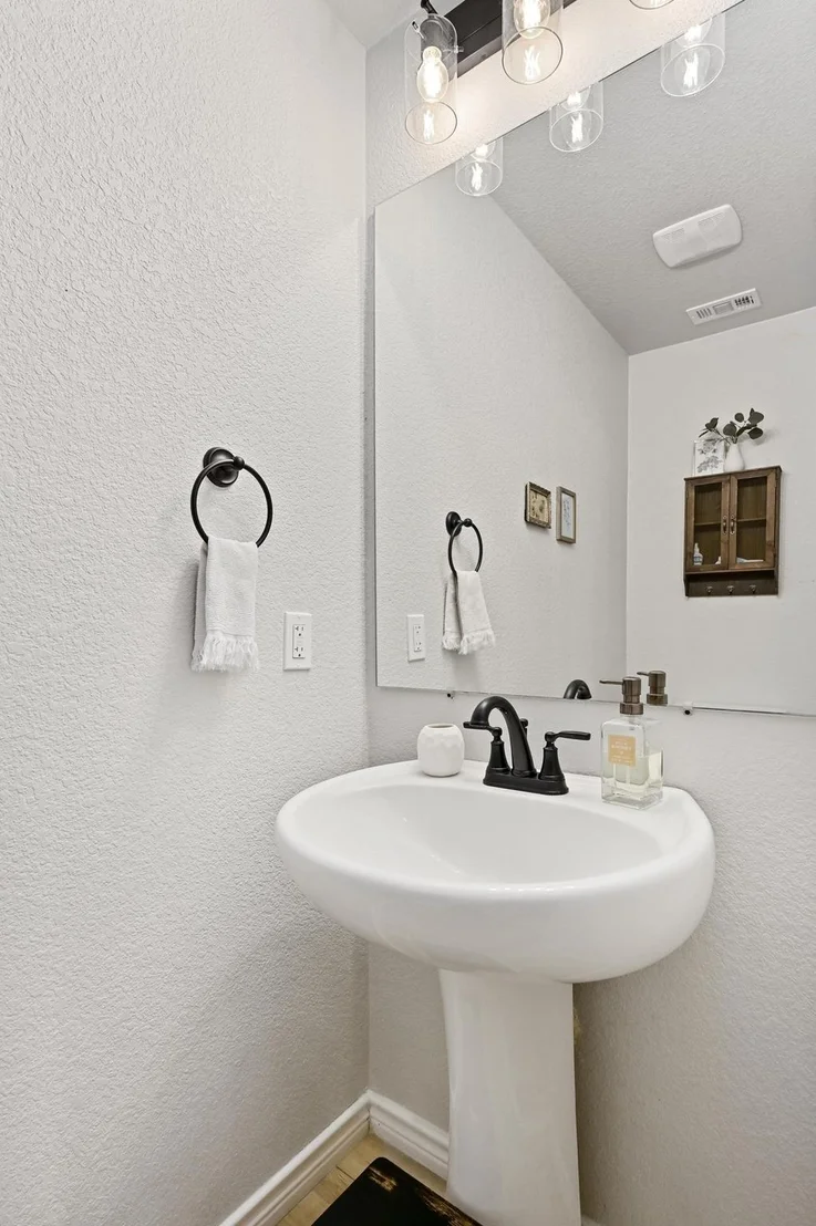 Photo of 16240 Toby CT