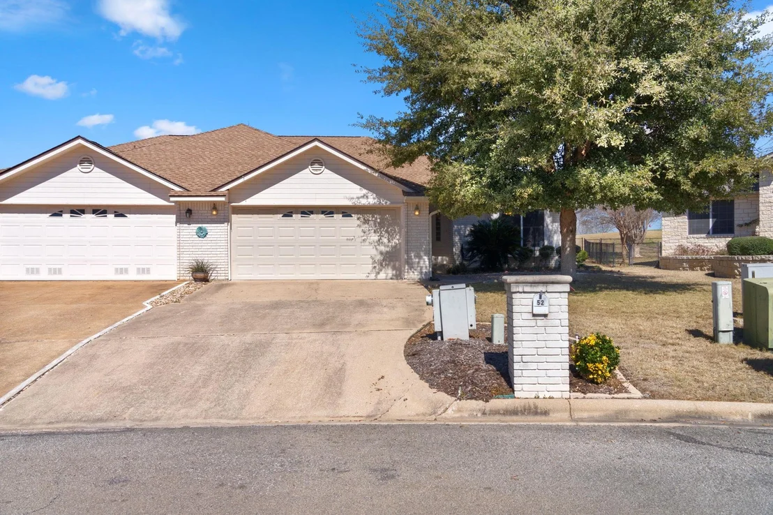 Photo of 52 Augusta DR