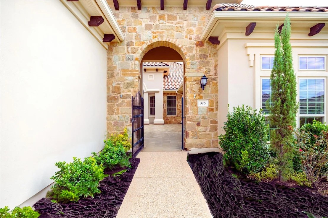 Photo of 825 Morning Moon CIR