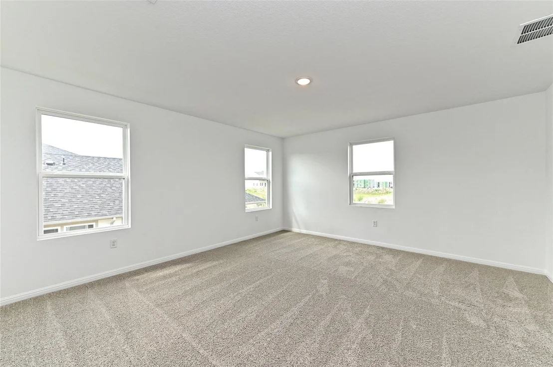 Photo of 130 Seattle Slew DR