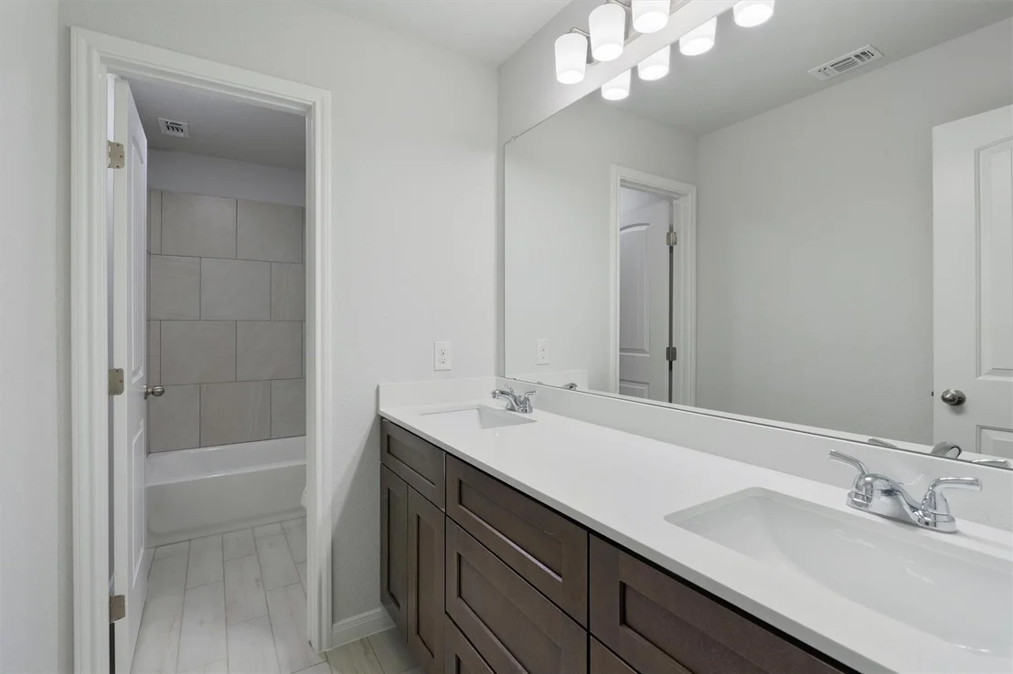 Photo of 320 Stellar Wind DR