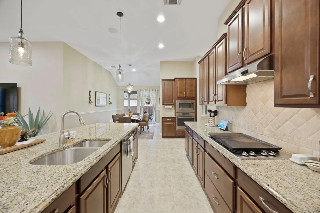 Photo of 202 Parkwest DR