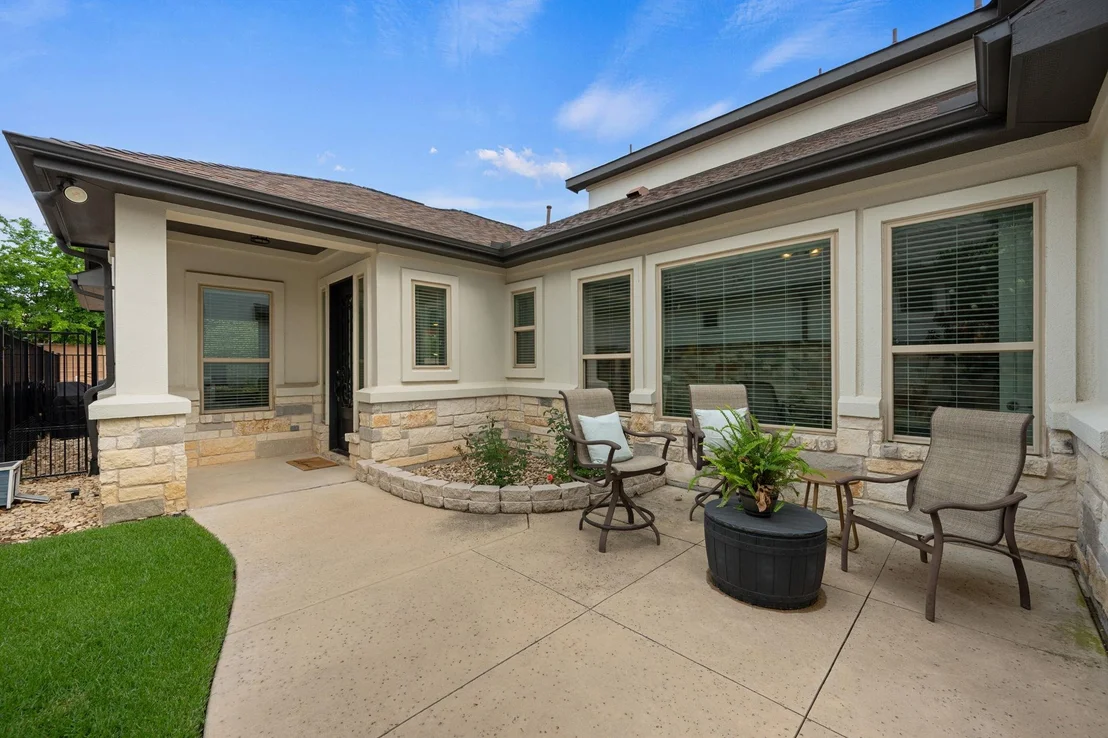 Photo of 401 Skyflower DR