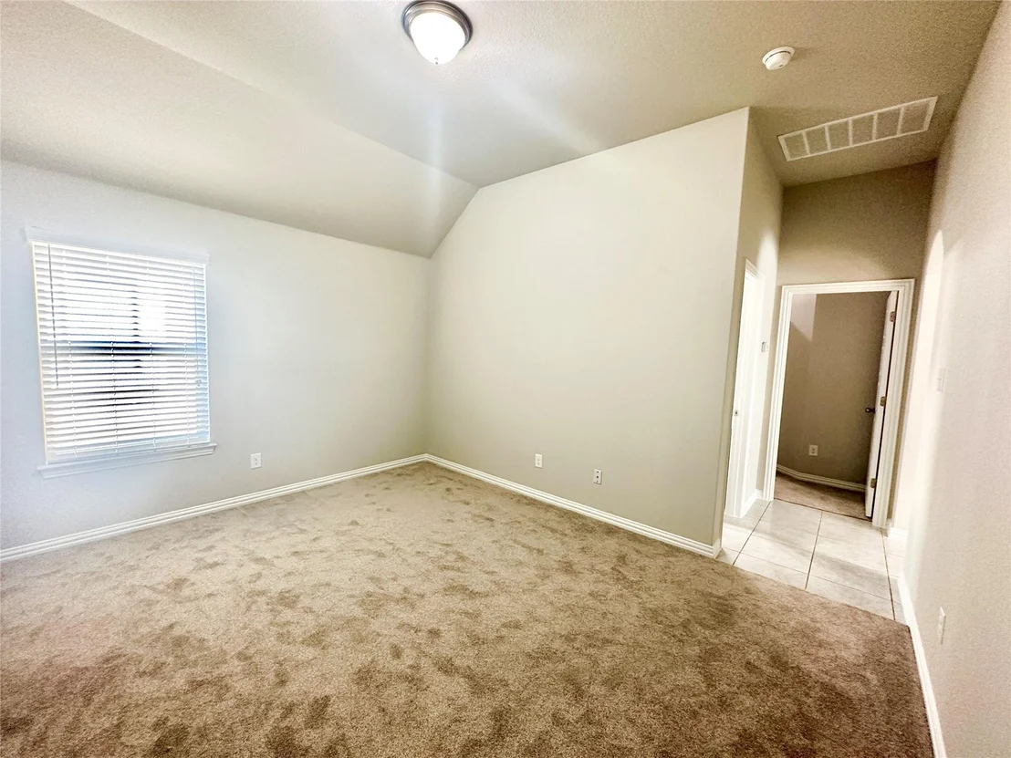 Photo of 1017 Hillrose DR