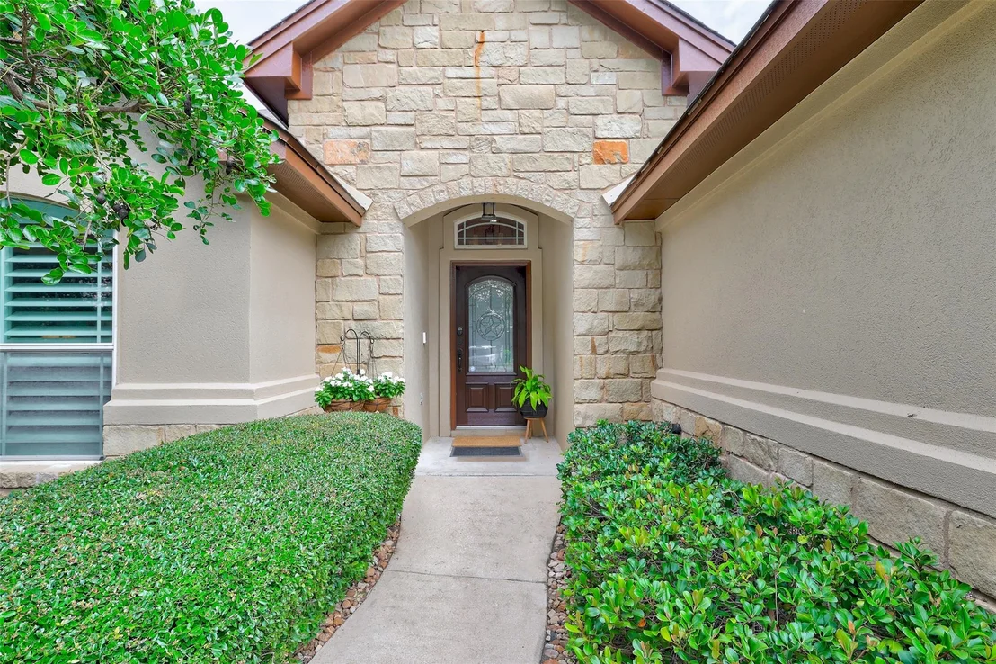 Photo of 30613 Chi Chi DR