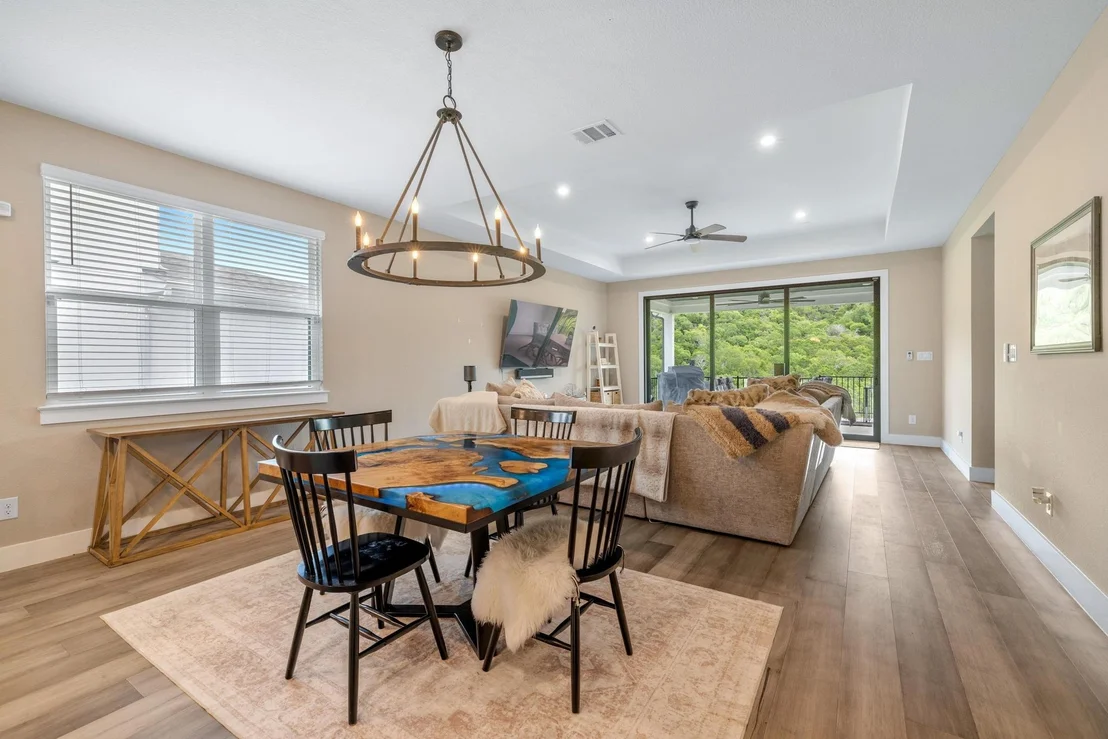 Photo of 1332 Brescia WALK