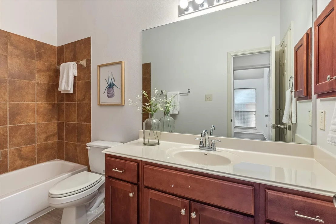 Photo of 11517 Shadow Creek DR
