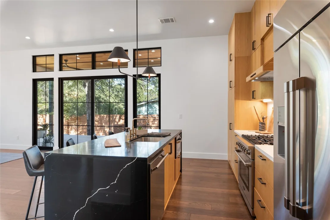 Photo of 1701 Saracen RD