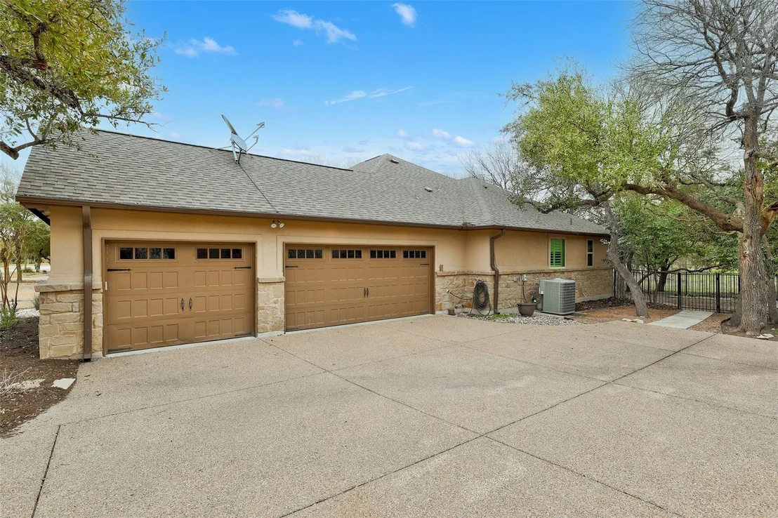 Photo of 1315 Big DR