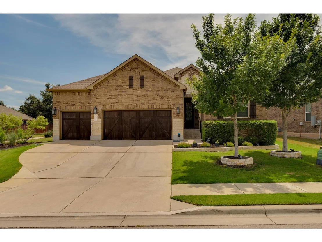 Photo of 1645 Humble Live DR