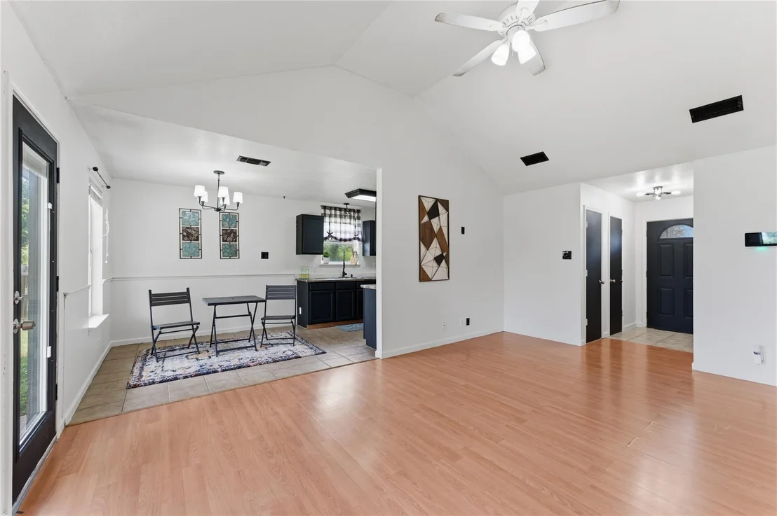 Photo of 2709 Timberline DR