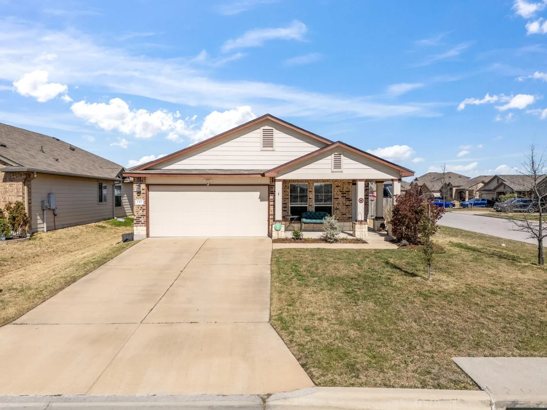 Photo of 137 Hematite LN