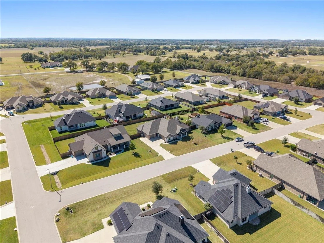 Photo of 3810 Green Tree LOOP