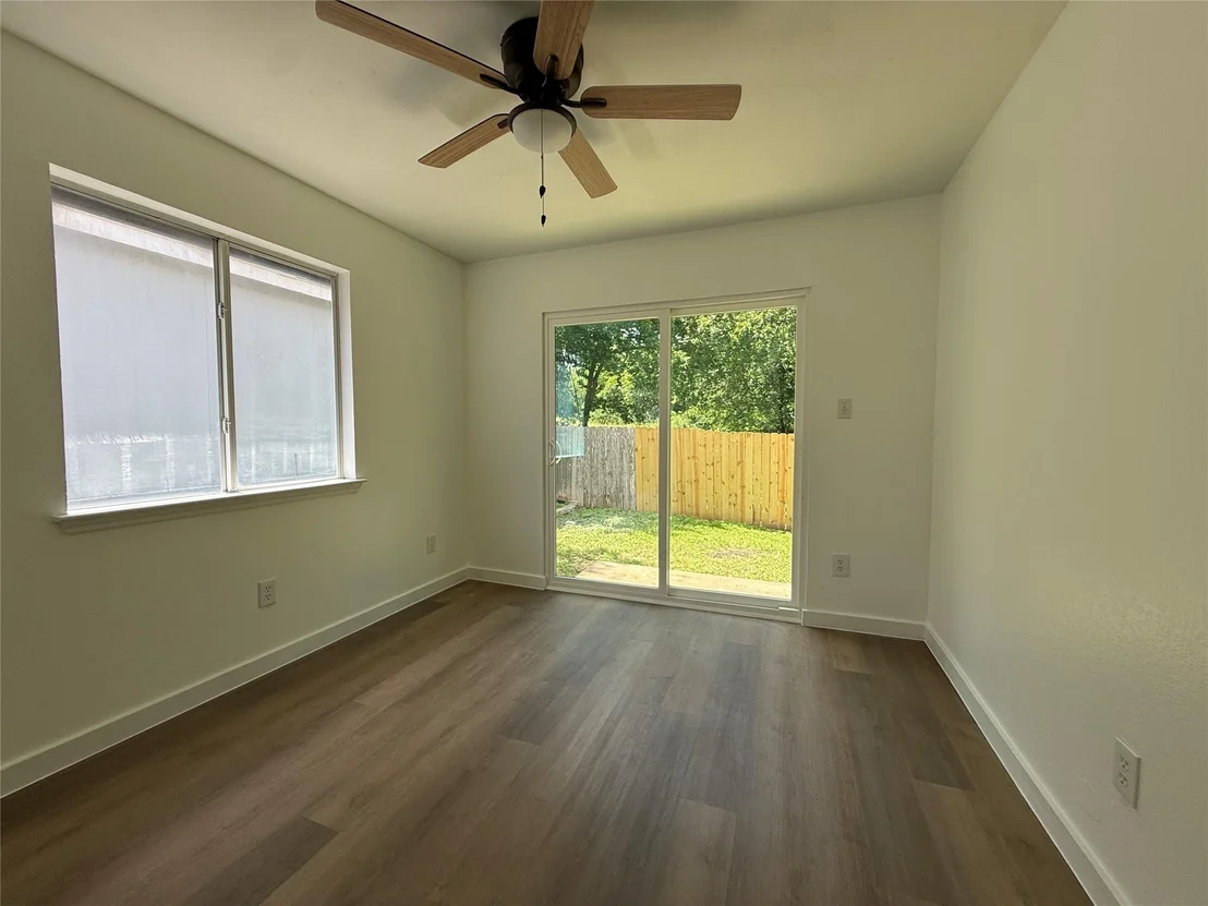 Photo of 1621 Parkfield CIR
