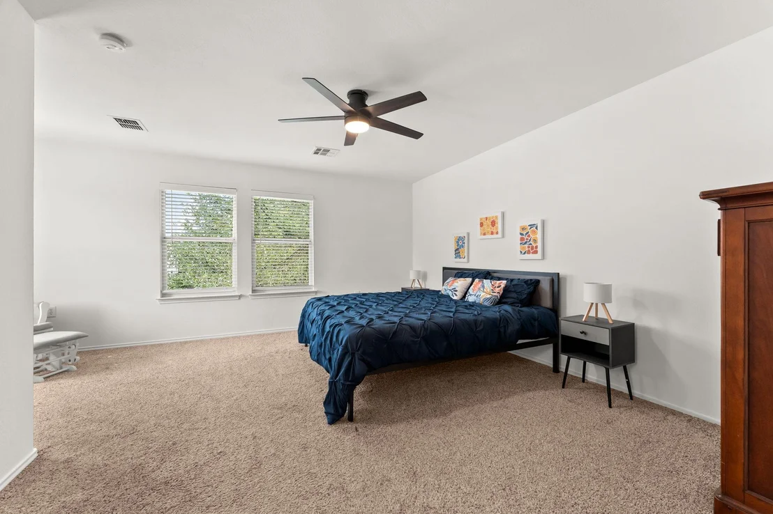 Photo of 6812 Walkup LN