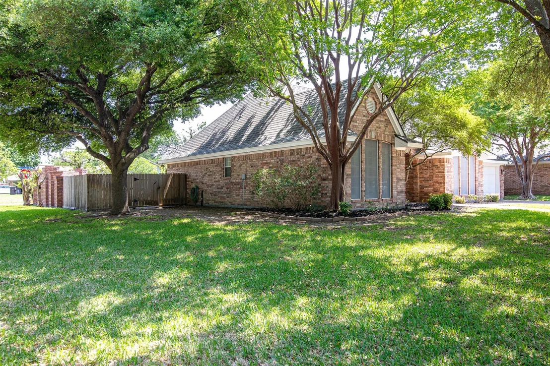 Photo of 5101 Sterling DR