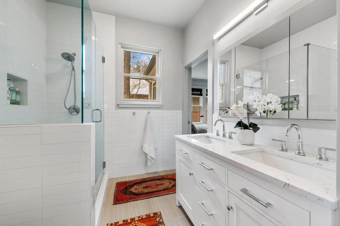 Photo of 4005 Avenue F Ave