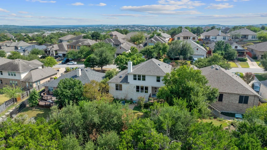 Photo of 220 Canterbury DR