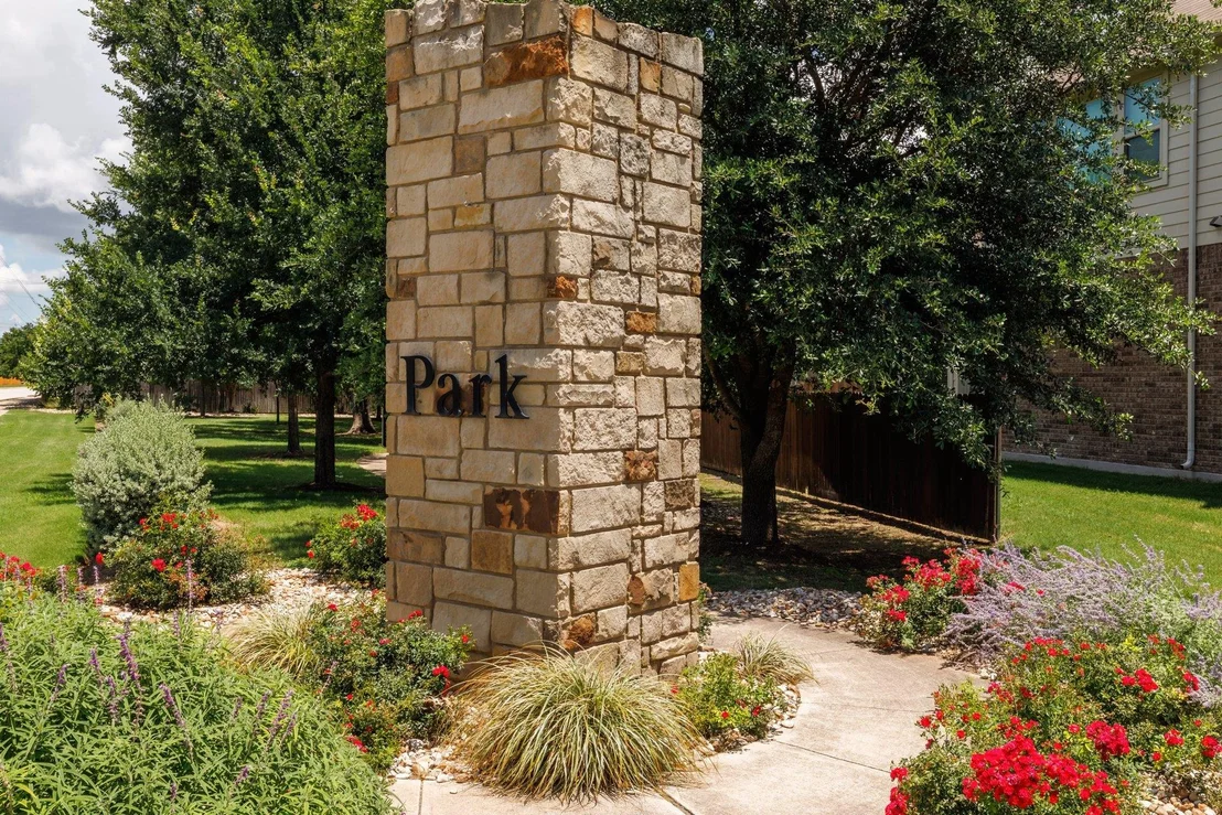Photo of 824 Tabernash DR