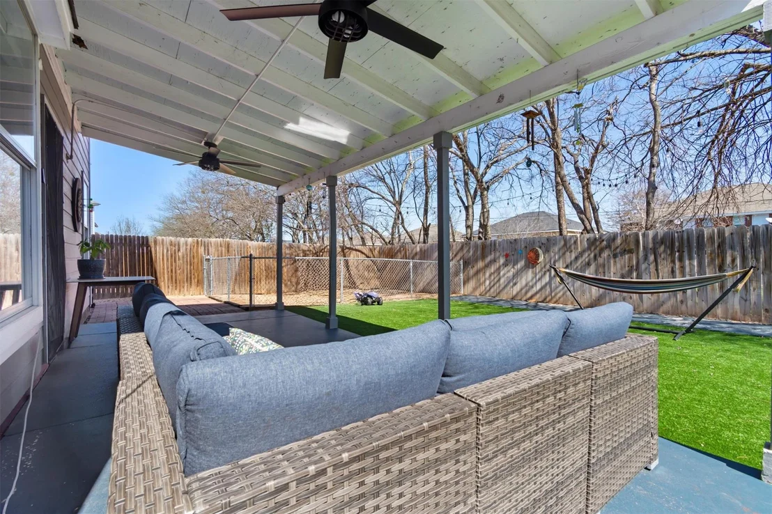 Photo of 2612 Georgian DR