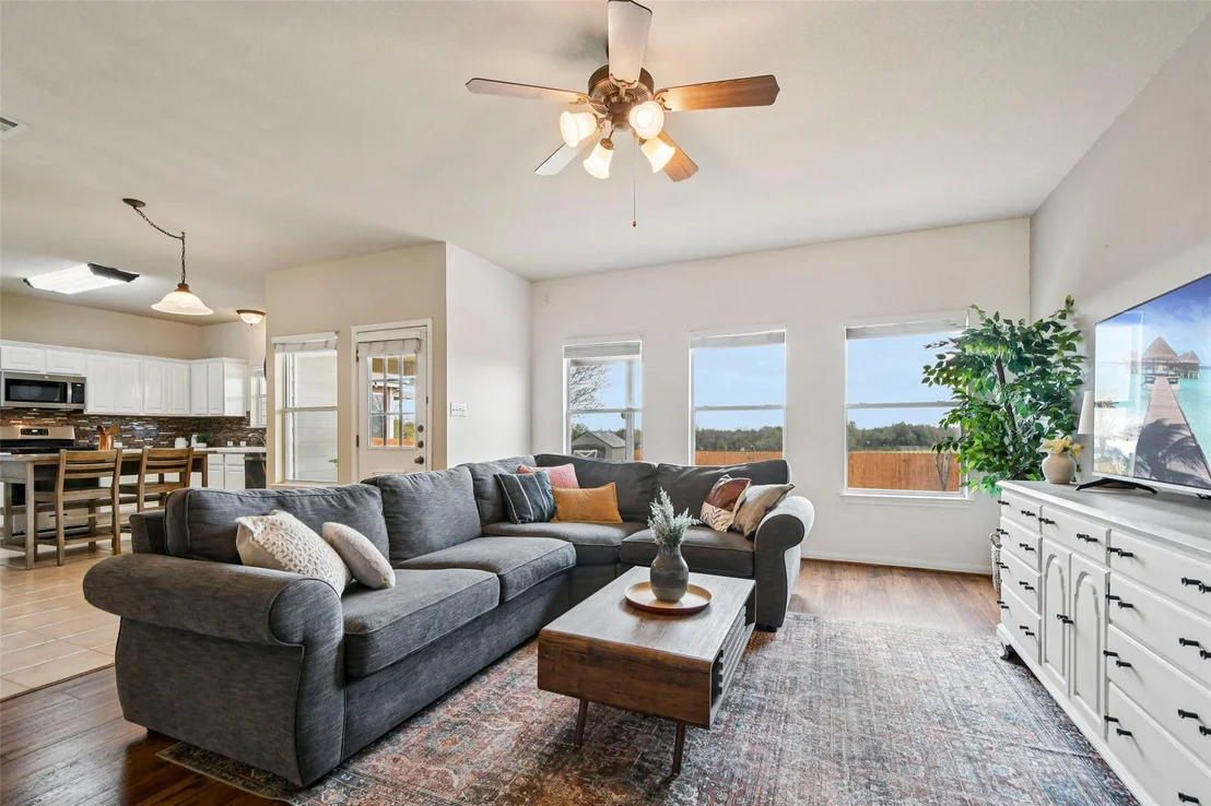 Photo of 410 Rosedale BLVD