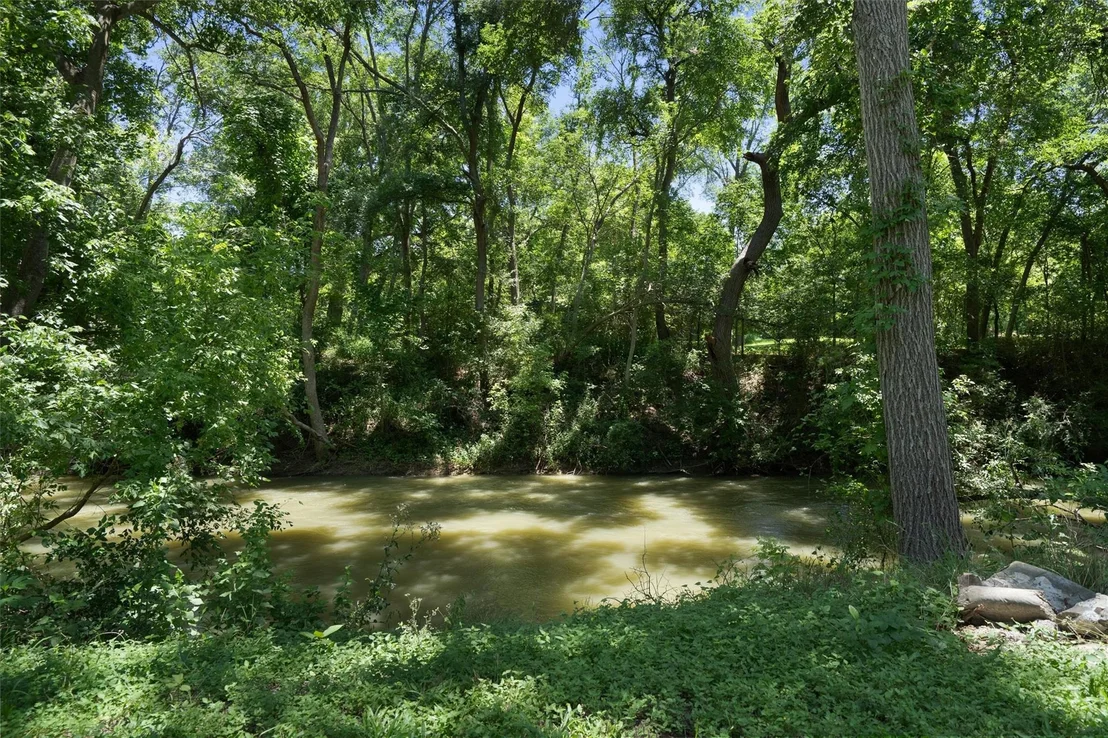 Photo of 2189 County Road 421
