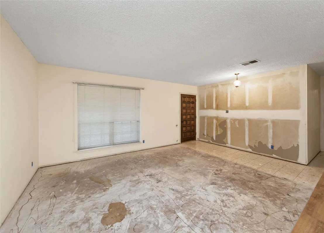 Photo of 8804 El Rey BLVD