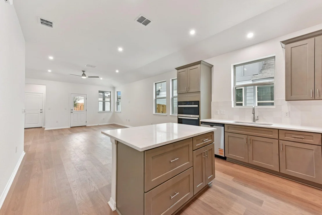 Photo of 124 Tenny LN