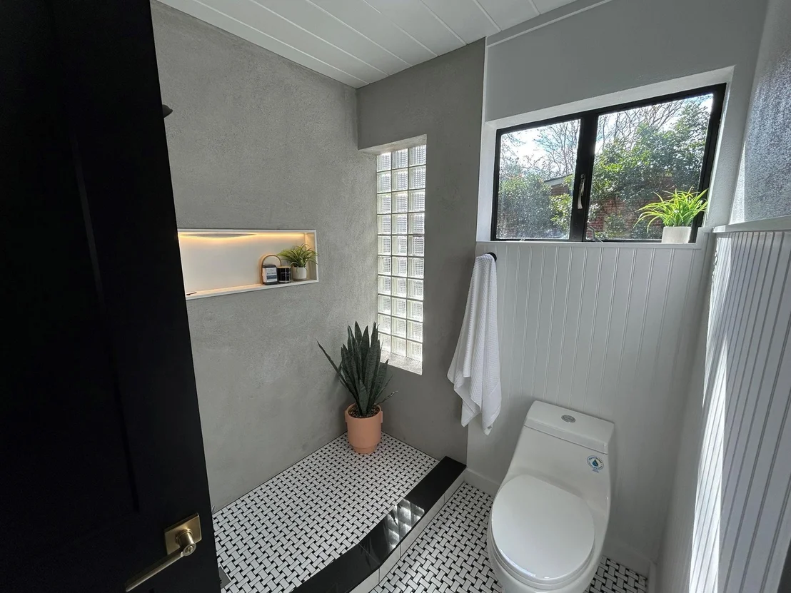 Photo of 5611 Joe Sayers Ave
