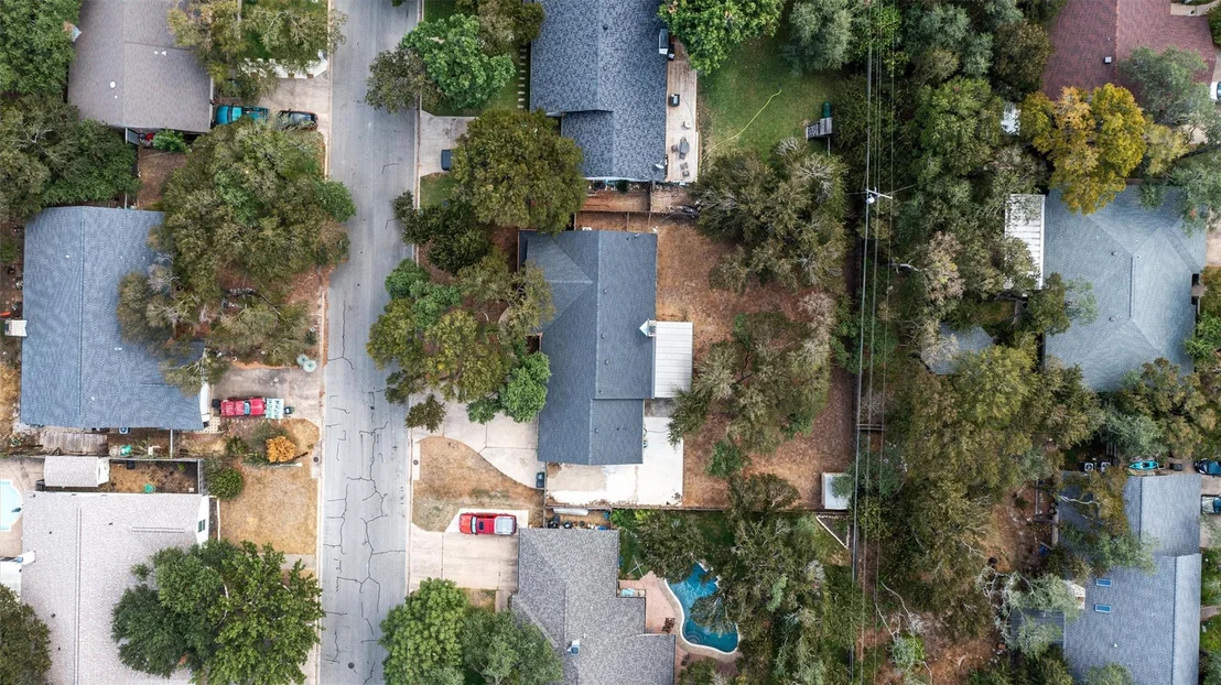 Photo of 1002 Penny LN