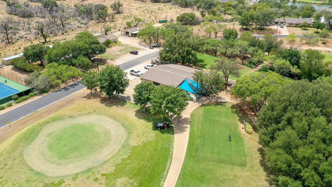 Photo of 2908-2910 Pack Saddle DR