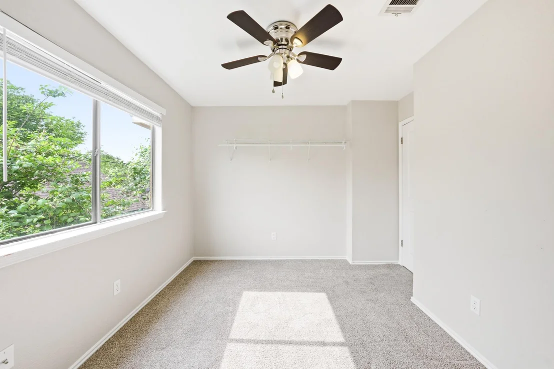 Photo of 1701 Hunters TRL