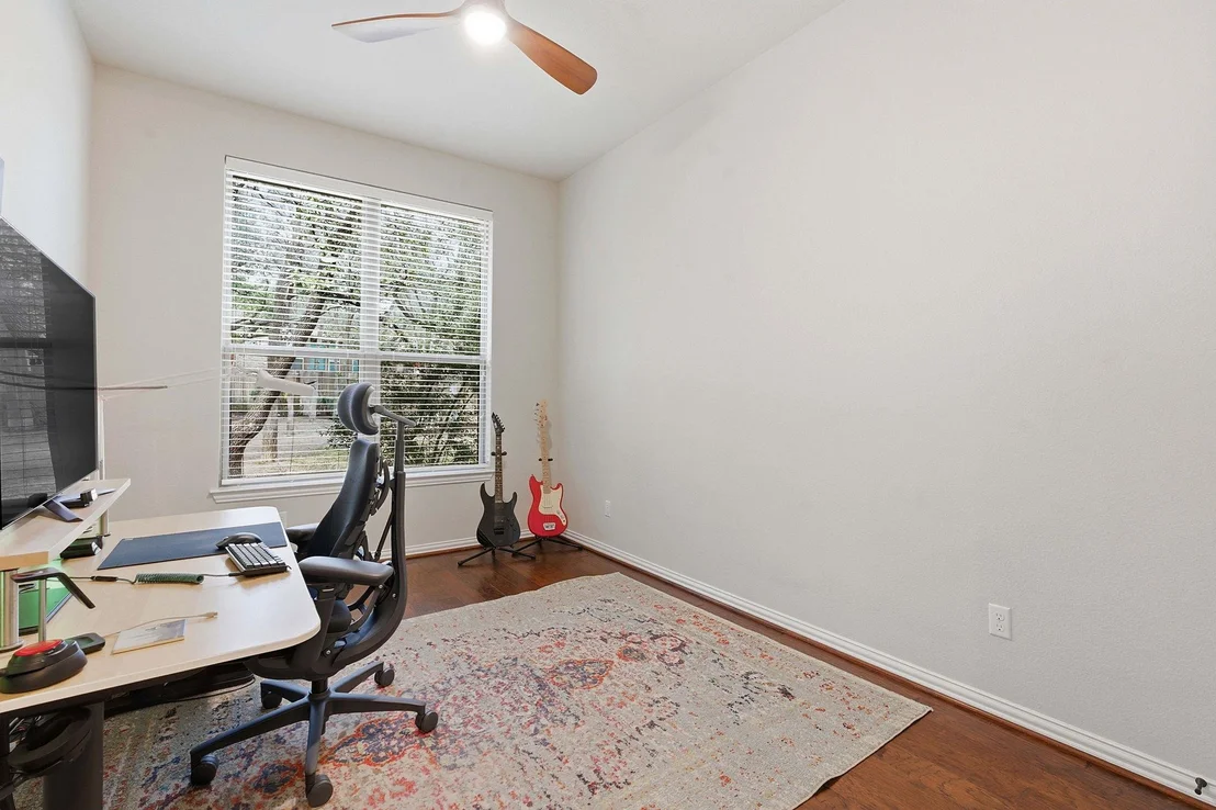Photo of 112 Guadalupe River CV