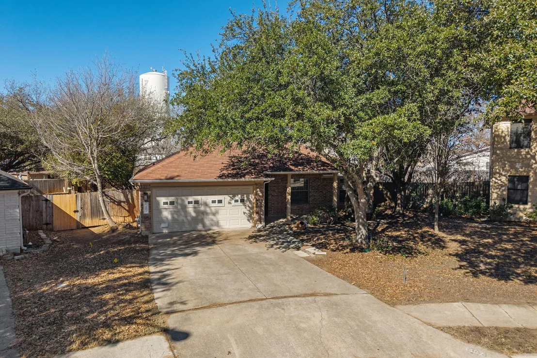 Photo of 1402 Quicksilver CIR