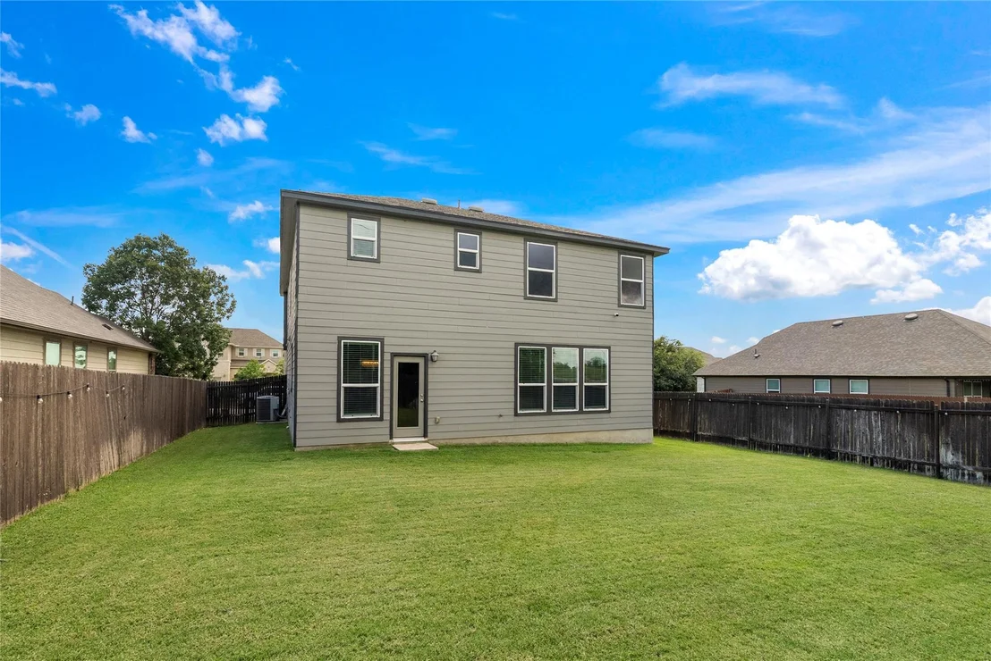 Photo of 214 Saranac DR