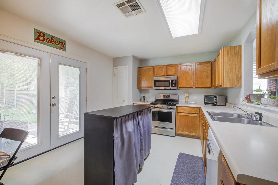 Photo of 202 McCarthur DR