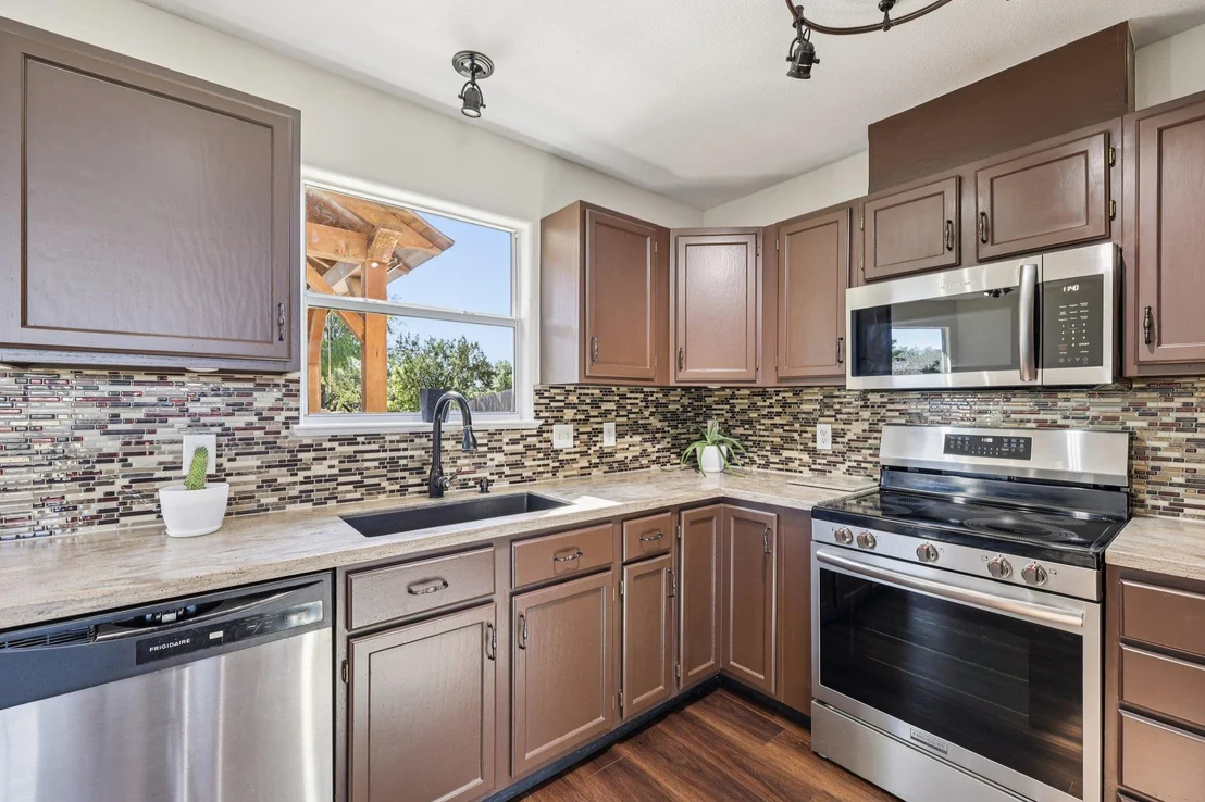Photo of 840 Scenic CIR