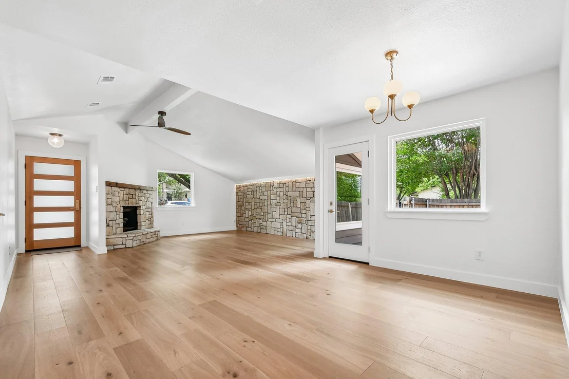 Photo of 3216 Plantation RD