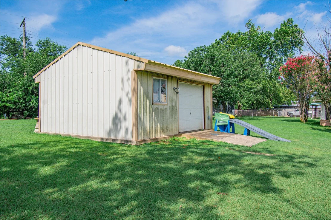 Photo of 531 Santa Rosa RD