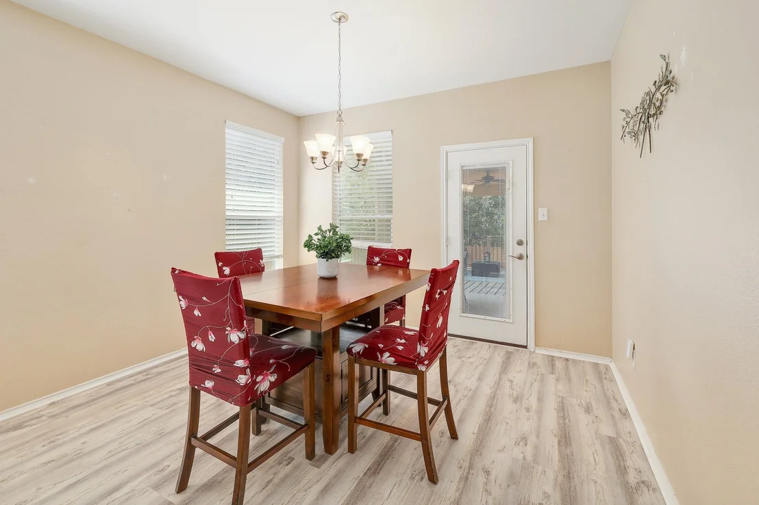 Photo of 217 Sheepshank DR