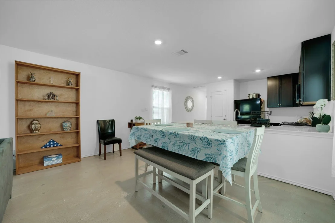 Photo of 36 Trinity CIR