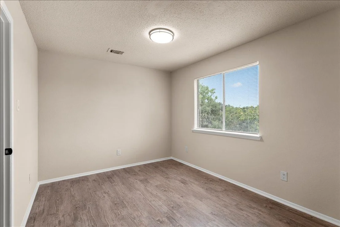 Photo of 16900 Village Oak LOOP