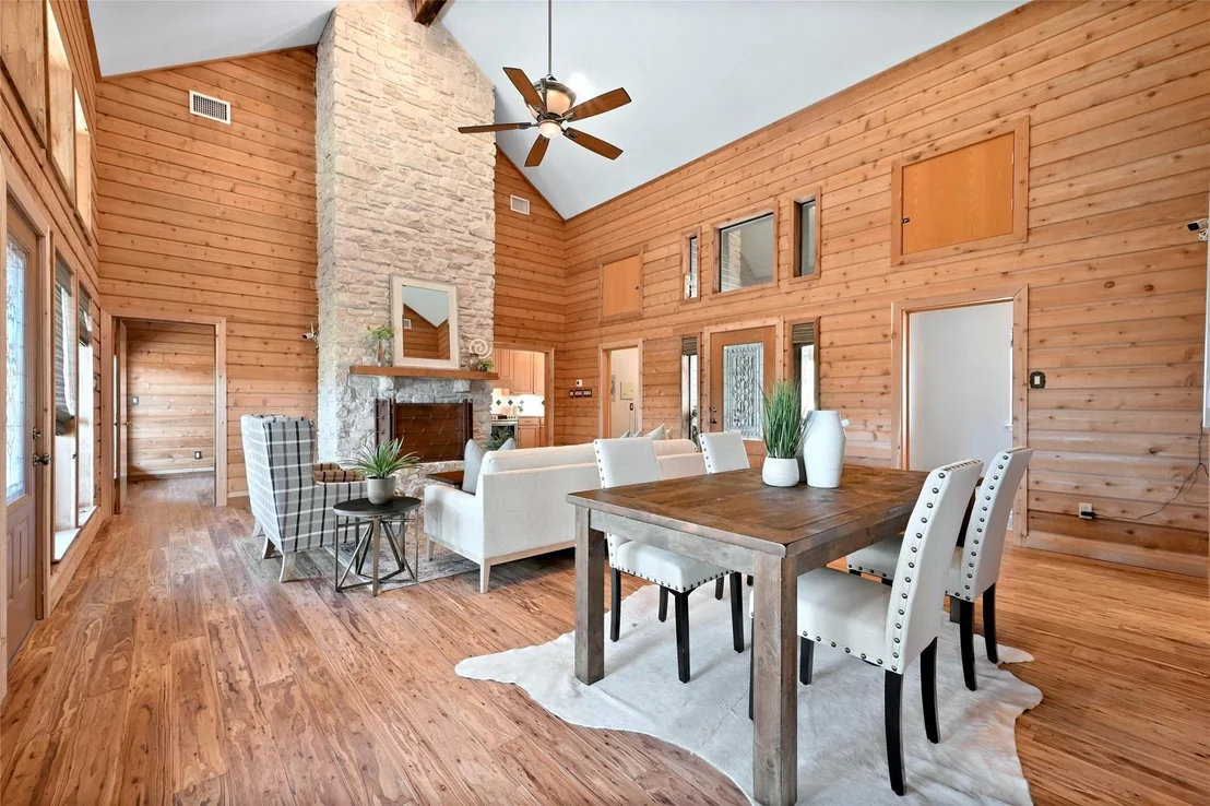 Photo of 111 Ridge Harbor DR