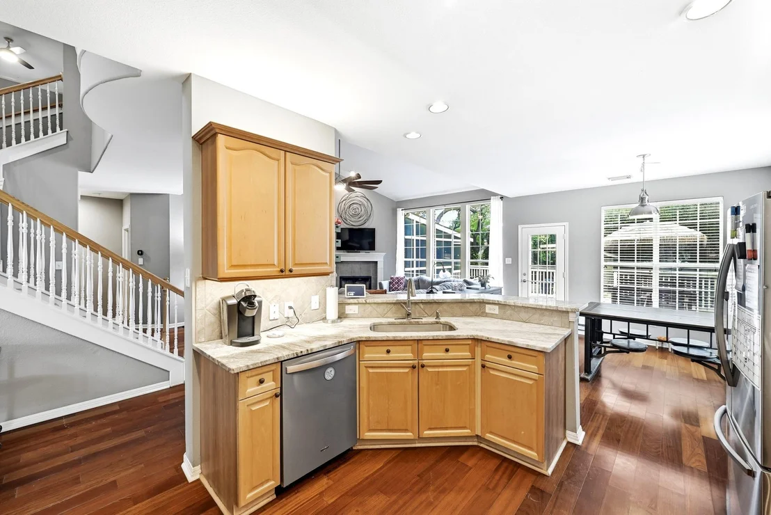 Photo of 1602 Michael Robert WAY
