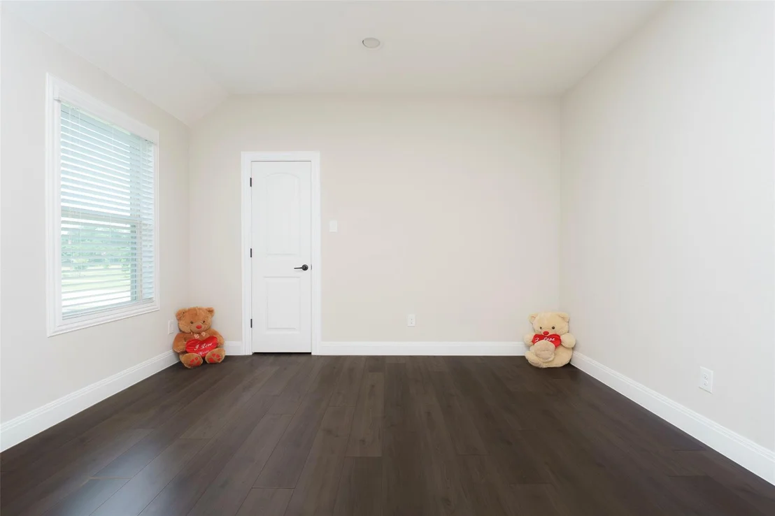 Photo of 2305 Millbrook LOOP