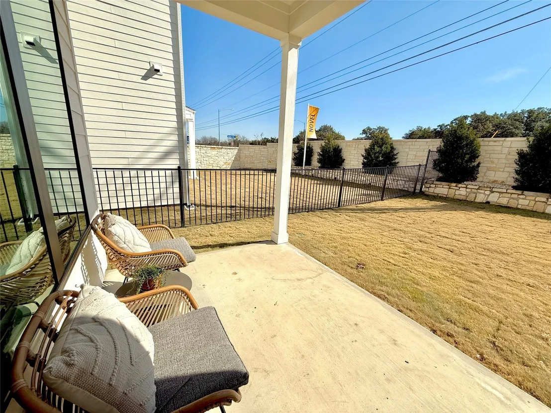 Photo of 1409 Rambling Rose RD