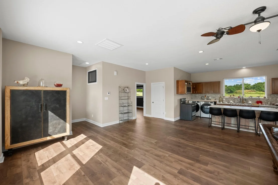 Photo of 408 Mesa Oaks RD