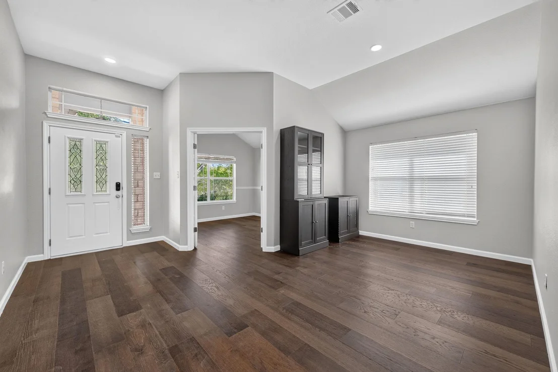 Photo of 1004 Applerock