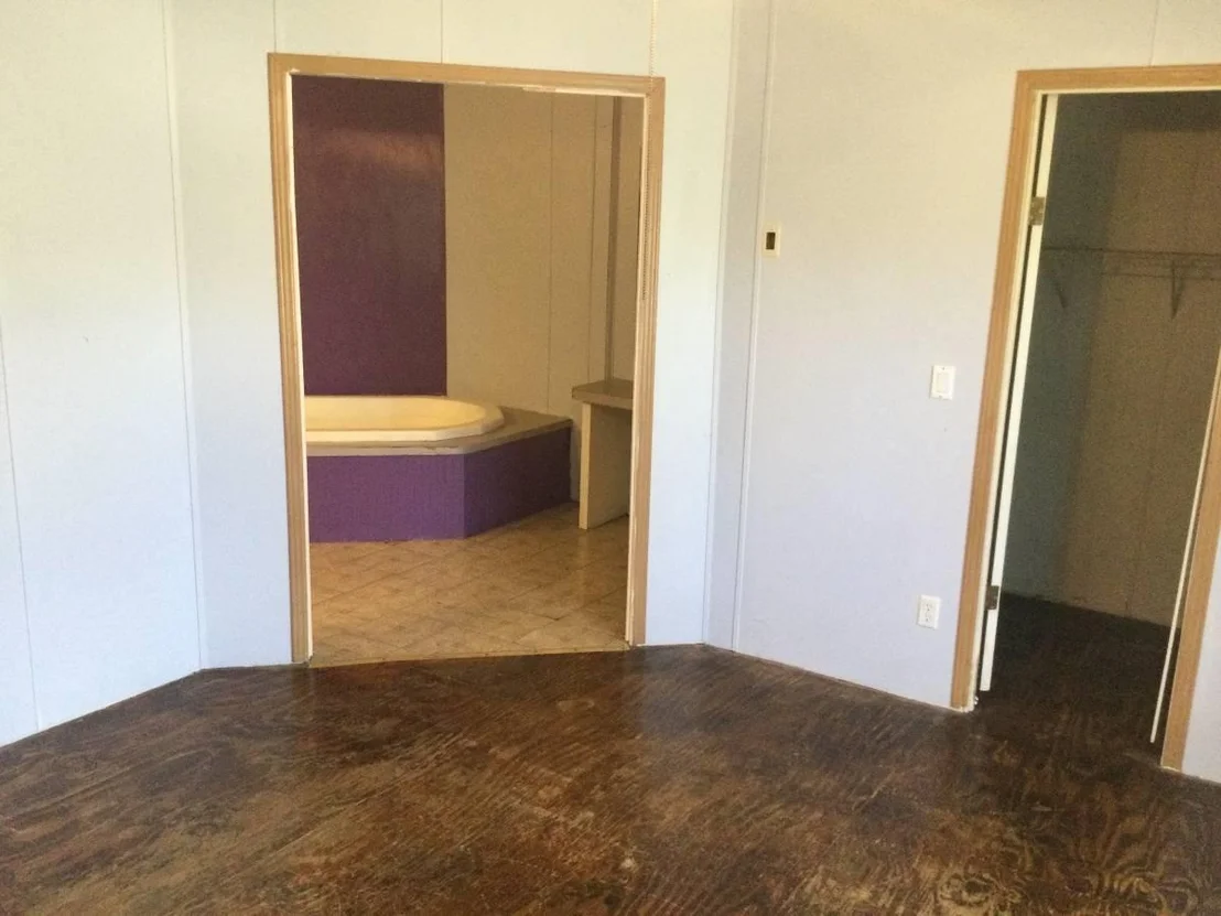Photo of 250 Rolling Oaks DR