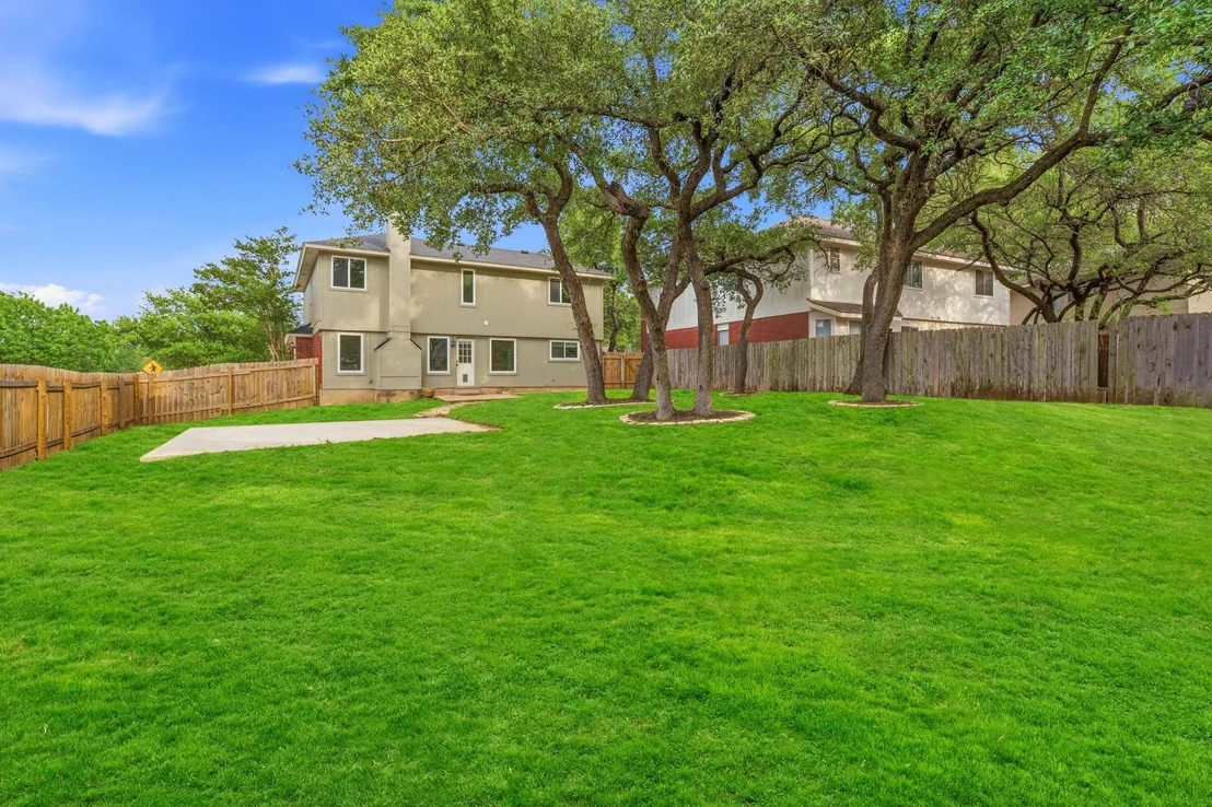 Photo of 1201 Deer Grove DR